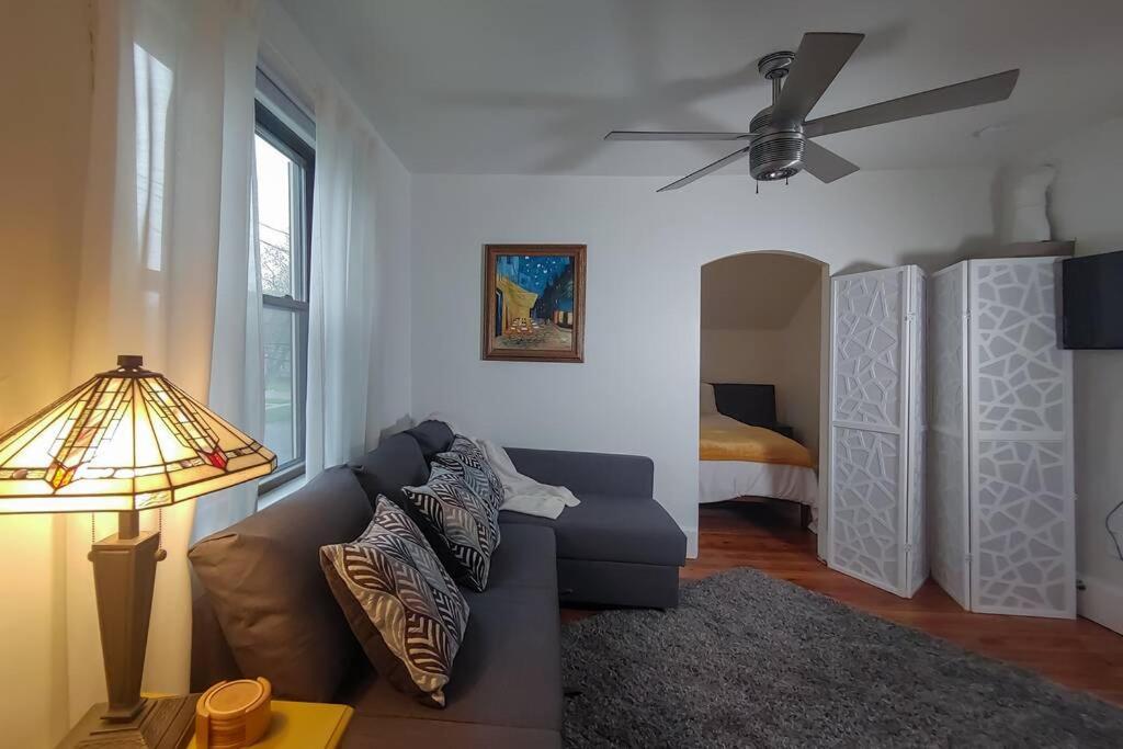 מניסטי Historic W/Deck, King Bed & Air By Lake Michigan מראה חיצוני תמונה