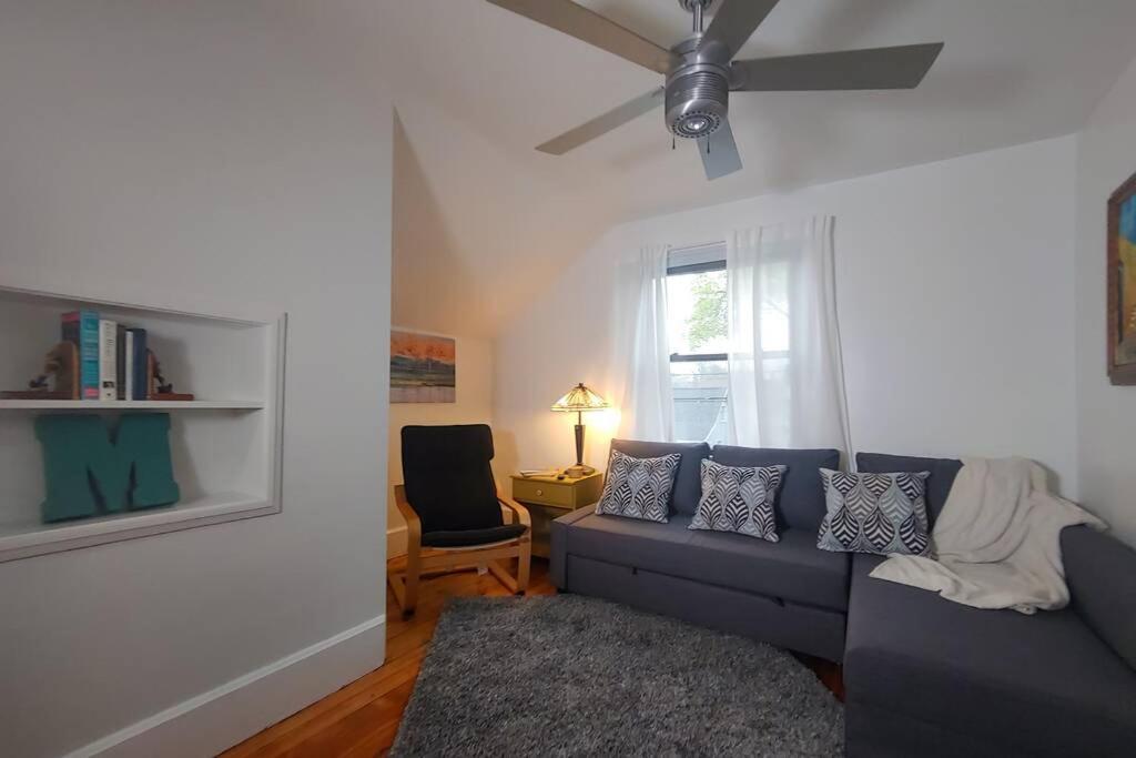 מניסטי Historic W/Deck, King Bed & Air By Lake Michigan מראה חיצוני תמונה